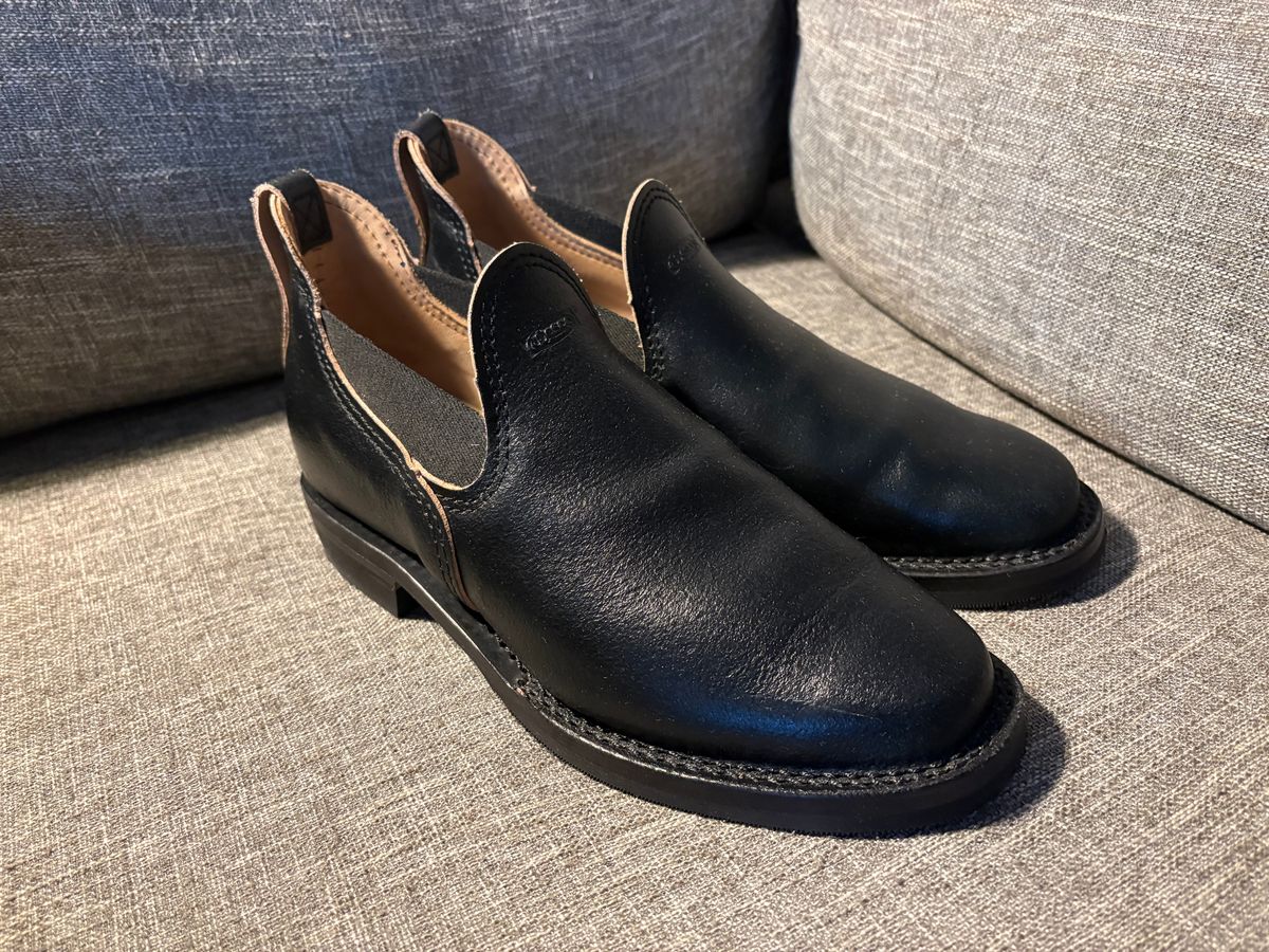 Photo by geckotrekker on May 17, 2026 of the Wesco Romeo in Horween Navy Waxed Flesh.