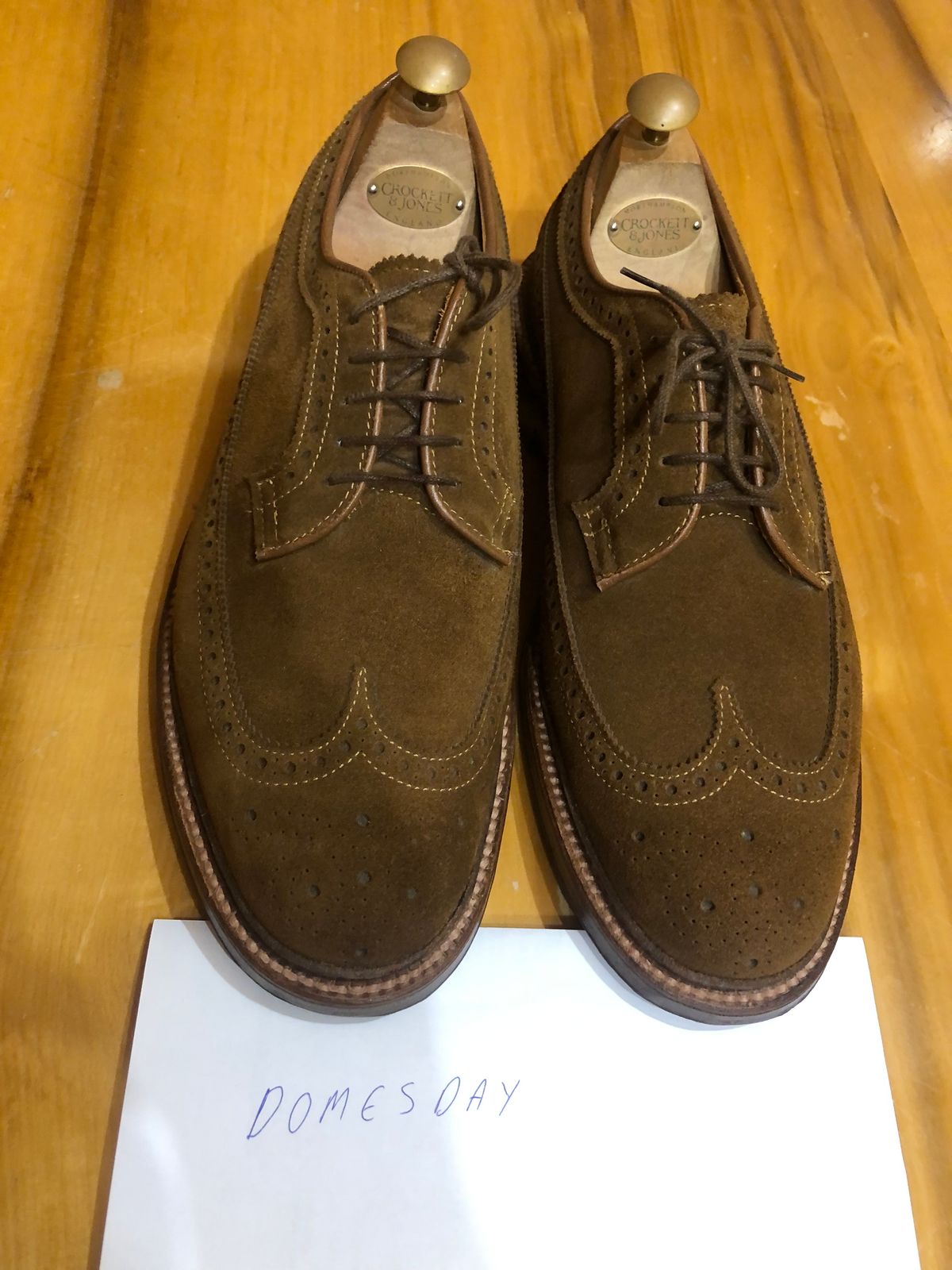 Photo by menswearoutdoors on October 10, 2024 of the Alden Long Wing Blucher in C.F. Stead Snuff Janus Calf Suede.