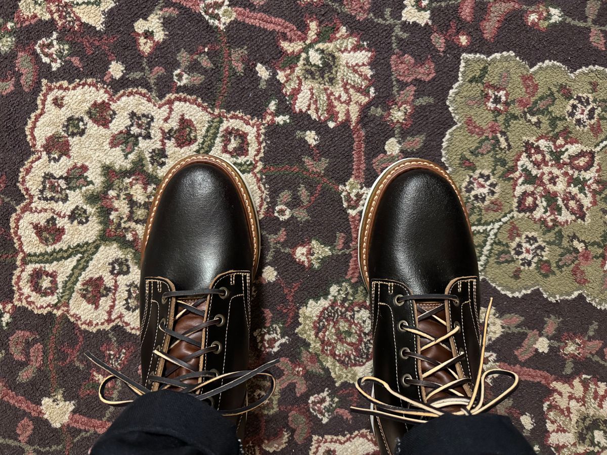 Photo by danielc on February 19, 2025 of the Truman MTO in Horween Java Waxed Flesh.