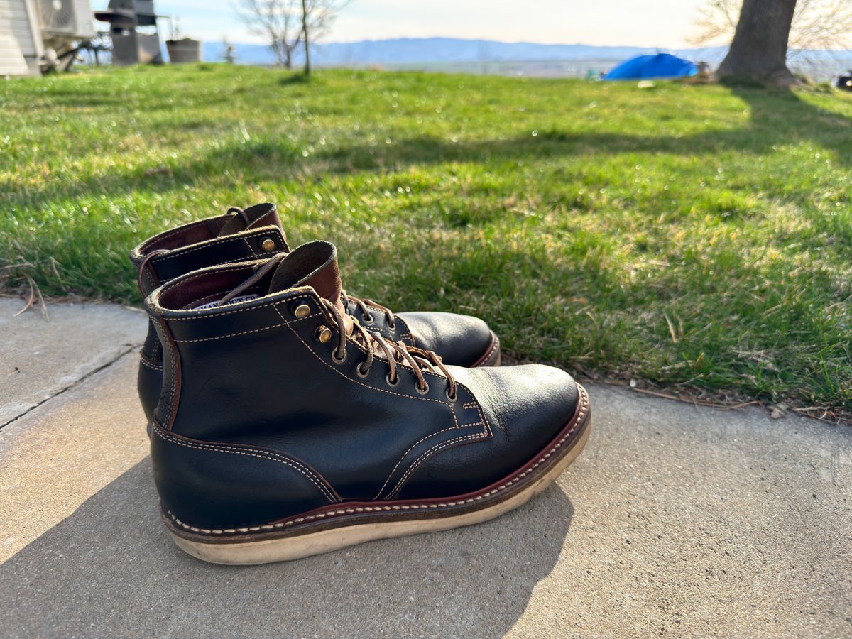 Photo by danielc on March 22, 2026 of the Truman MTO in Horween Java Waxed Flesh.