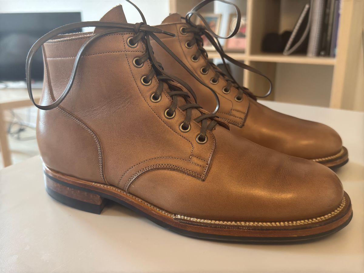 Photo by Pedro on January 18, 2025 of the Viberg Service Boot in Horween Natural Chromexcel.