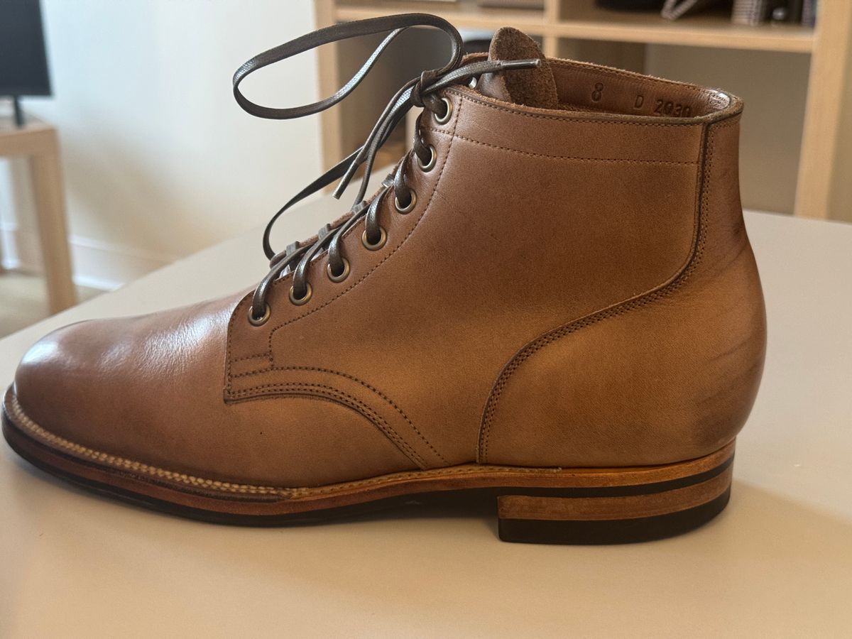 Photo by Pedro on January 18, 2025 of the Viberg Service Boot in Horween Natural Chromexcel.