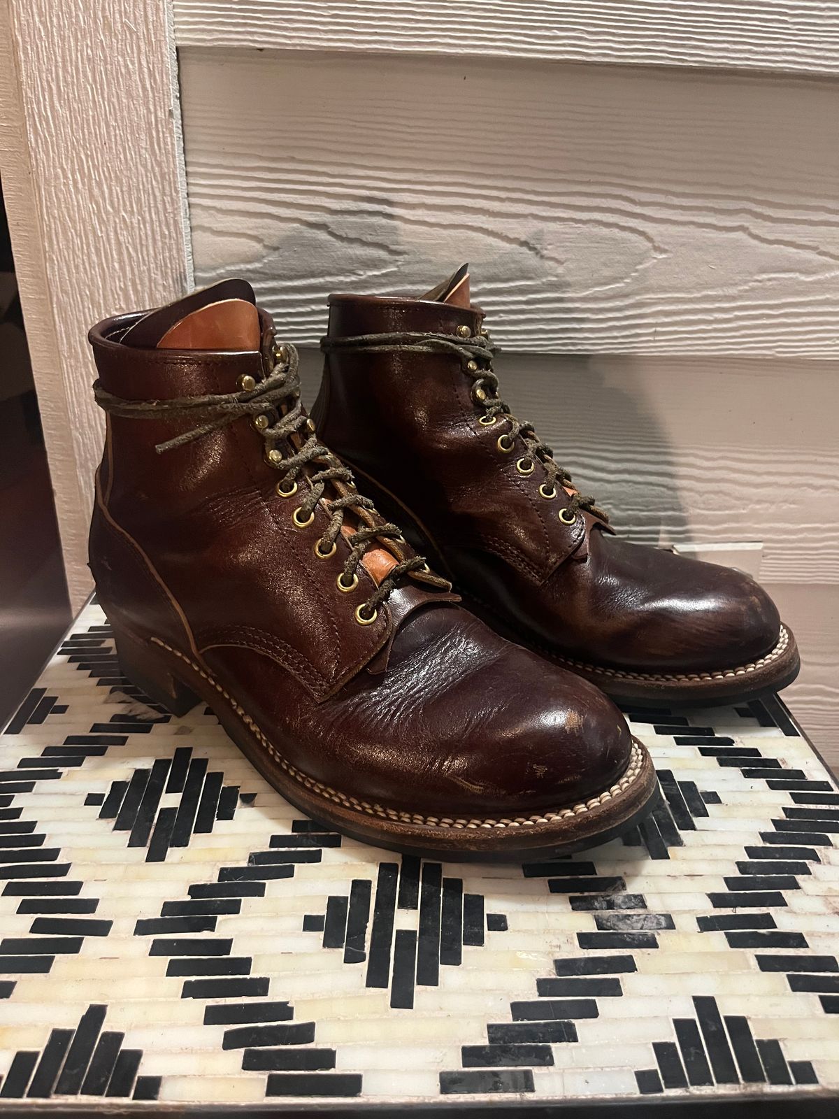 Photo by MrStudabaker on February 6, 2026 of the John Lofgren Steel Gang Boots in Dark Brown Shinki Horsebutt.