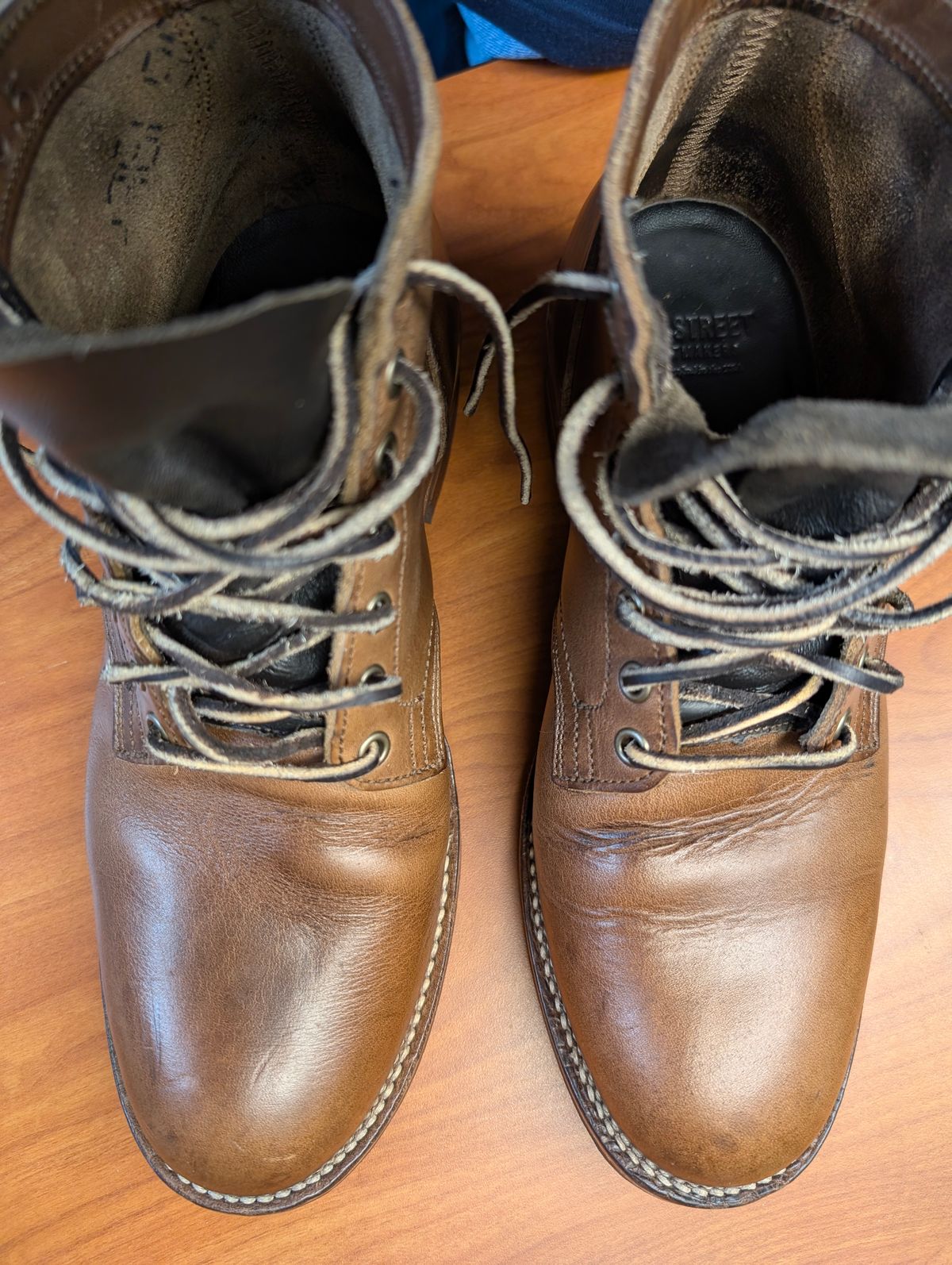 Photo by lemonpeak on September 19, 2025 of the Oak Street Bootmakers Storm Boot in Horween Natural Chromexcel.
