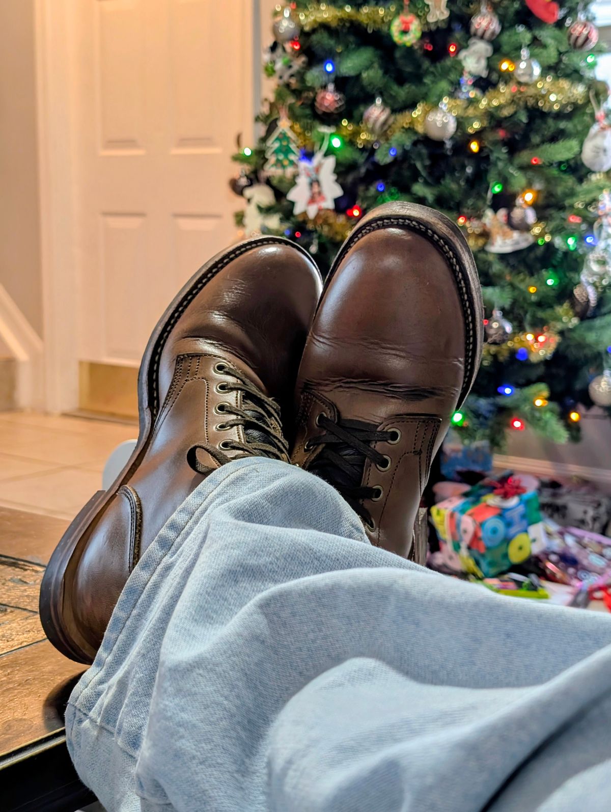Photo by lemonpeak on December 24, 2025 of the Oak Street Bootmakers Storm Boot in Horween Natural Chromexcel.