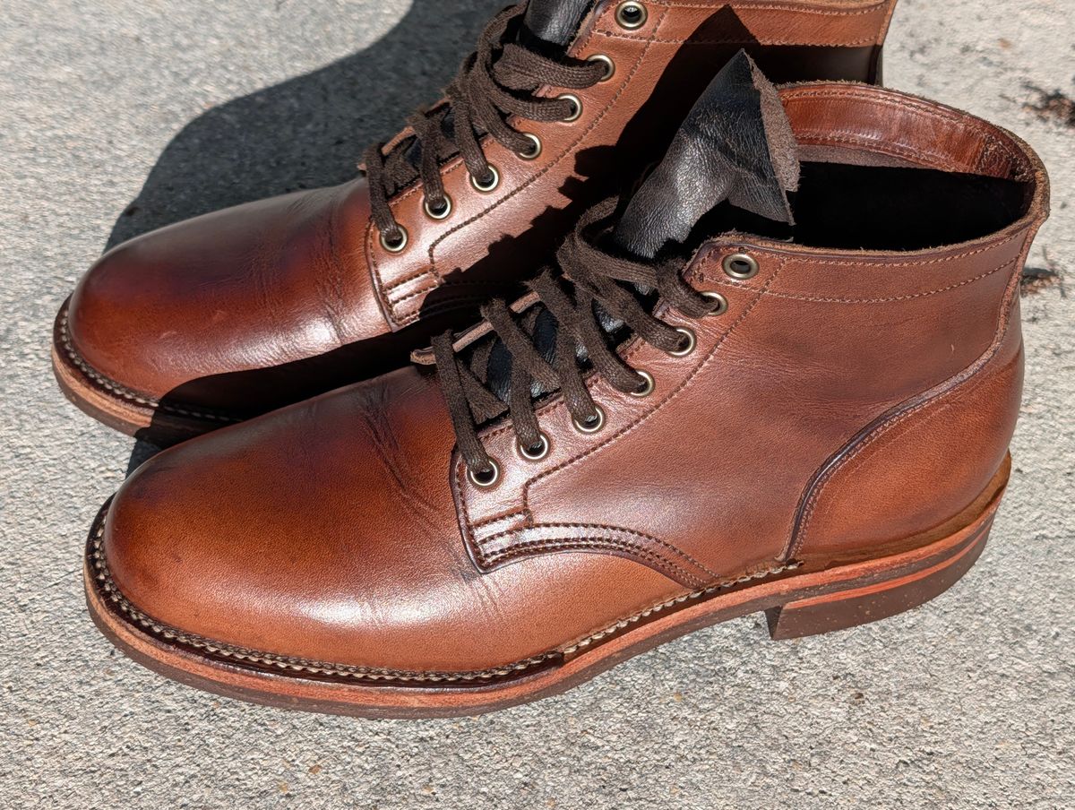 Photo by lemonpeak on June 29, 2026 of the Oak Street Bootmakers Storm Boot in Horween Natural Chromexcel.