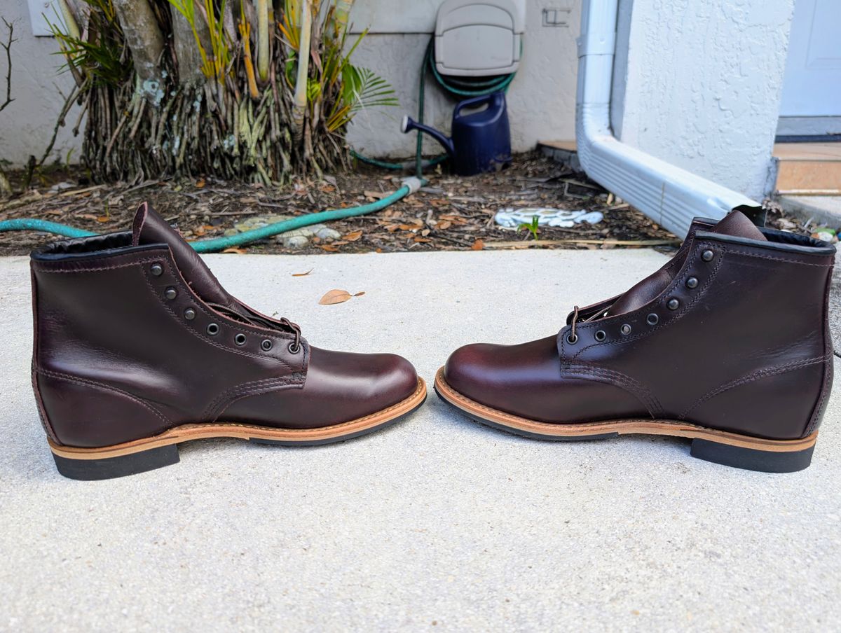 Photo by lemonpeak on January 10, 2026 of the Red Wing Beckman in S.B. Foot Black Cherry Excalibur.