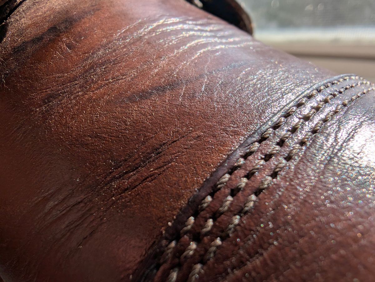 Photo by lemonpeak on November 16, 2025 of the HELM Boots The Hollis in Krumenauer Olive.