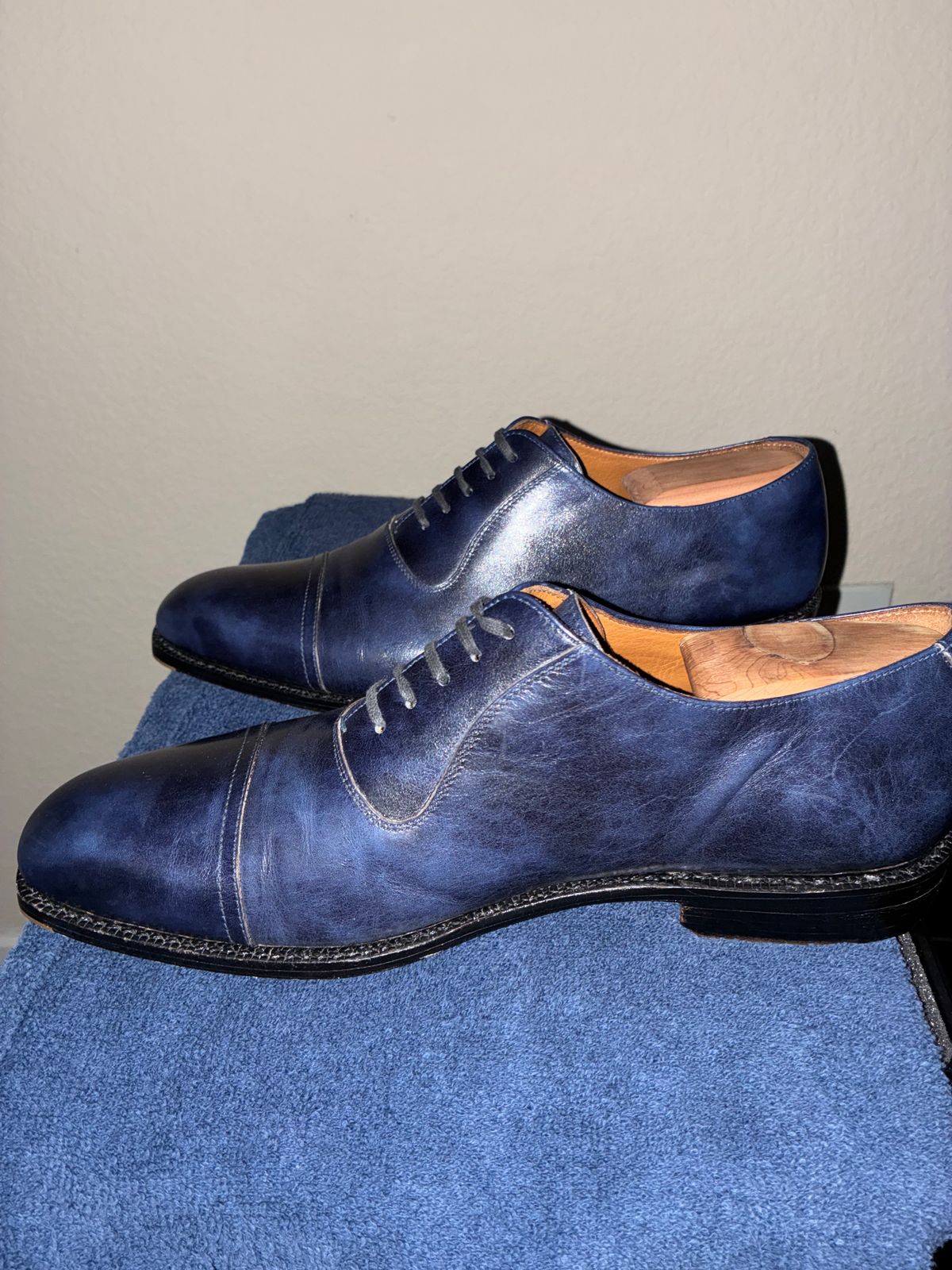 Photo by AmericanFlo on June 12, 2026 of the Blkbrd Shoemaker Adel in Zonta Navy Museum Calf.