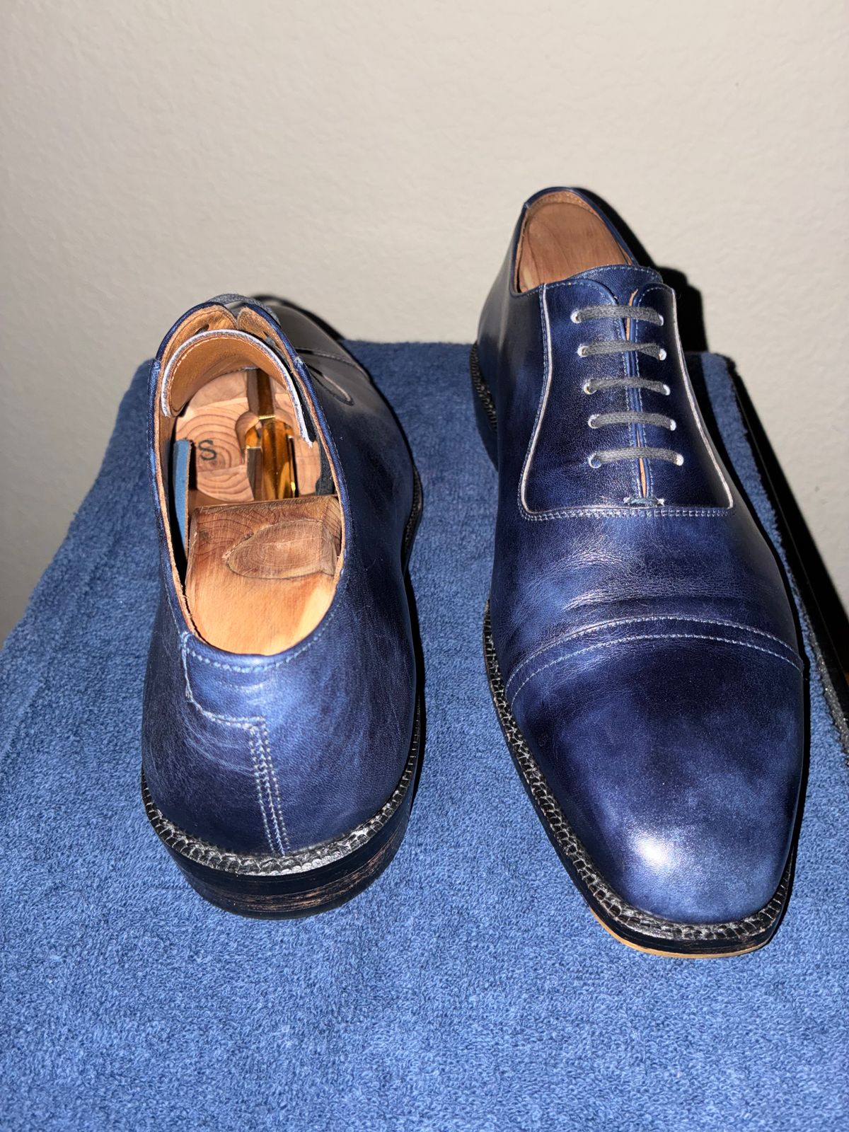 Photo by AmericanFlo on June 12, 2026 of the Blkbrd Shoemaker Adel in Zonta Navy Museum Calf.