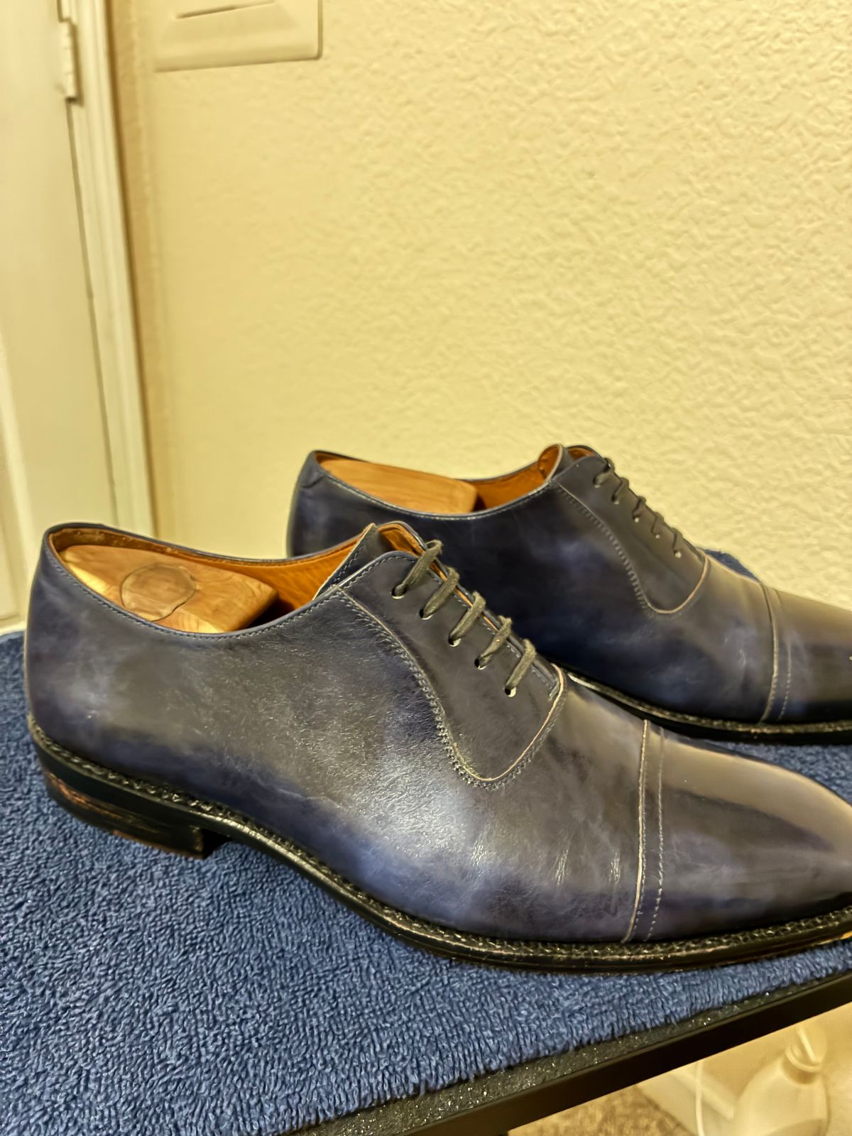 Photo by AmericanFlo on June 12, 2026 of the Blkbrd Shoemaker Adel in Zonta Navy Museum Calf.