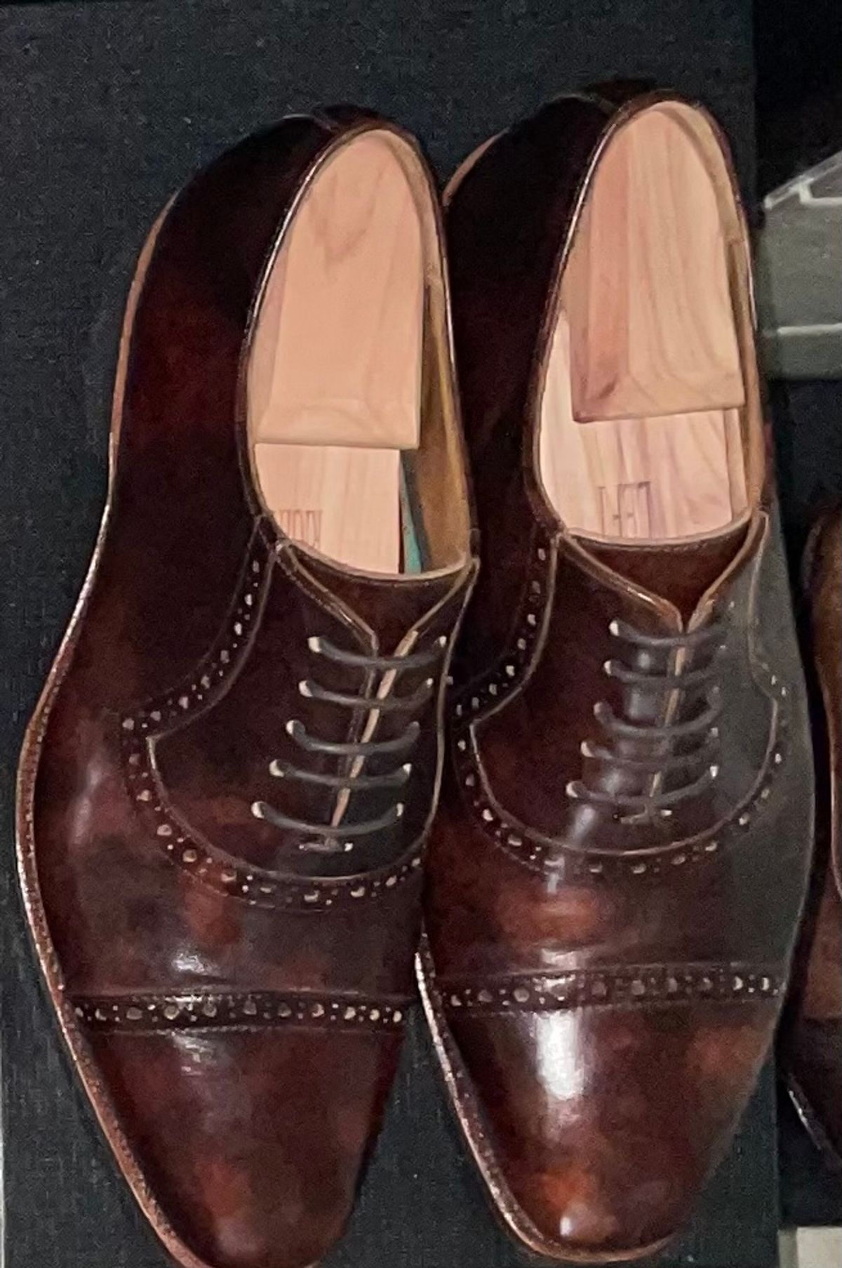 Photo by AmericanFlo on July 3, 2024 of the Blkbrd Shoemaker Horacio in Zonta Chestnut Museum Calf.