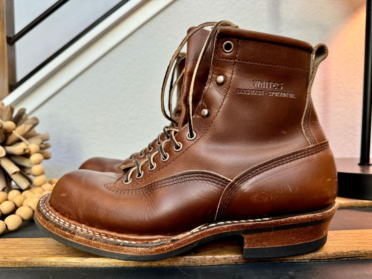 Photo by EliCashsWildcat on November 6, 2024 of the White's 350 Cutter in Horween British Tan Chromexcel.