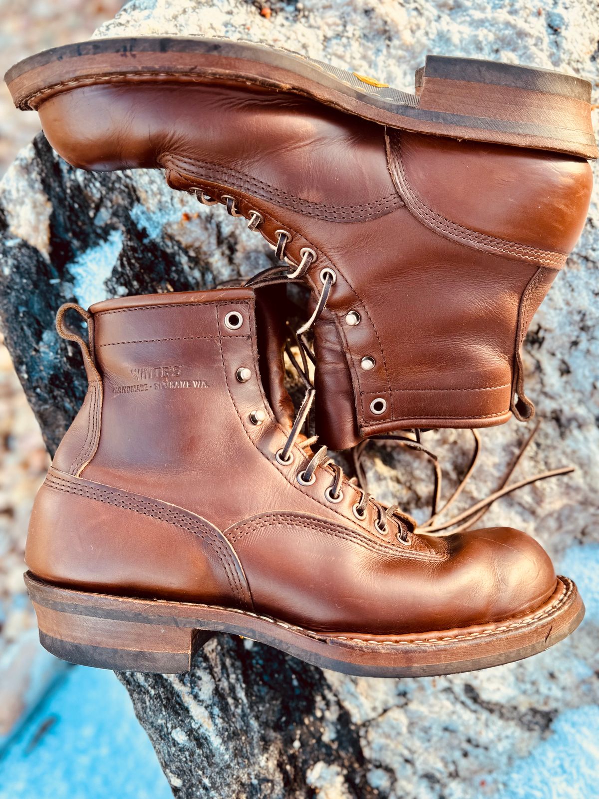 Photo by EliCashsWildcat on January 5, 2025 of the White's 350 Cutter in Horween British Tan Chromexcel.