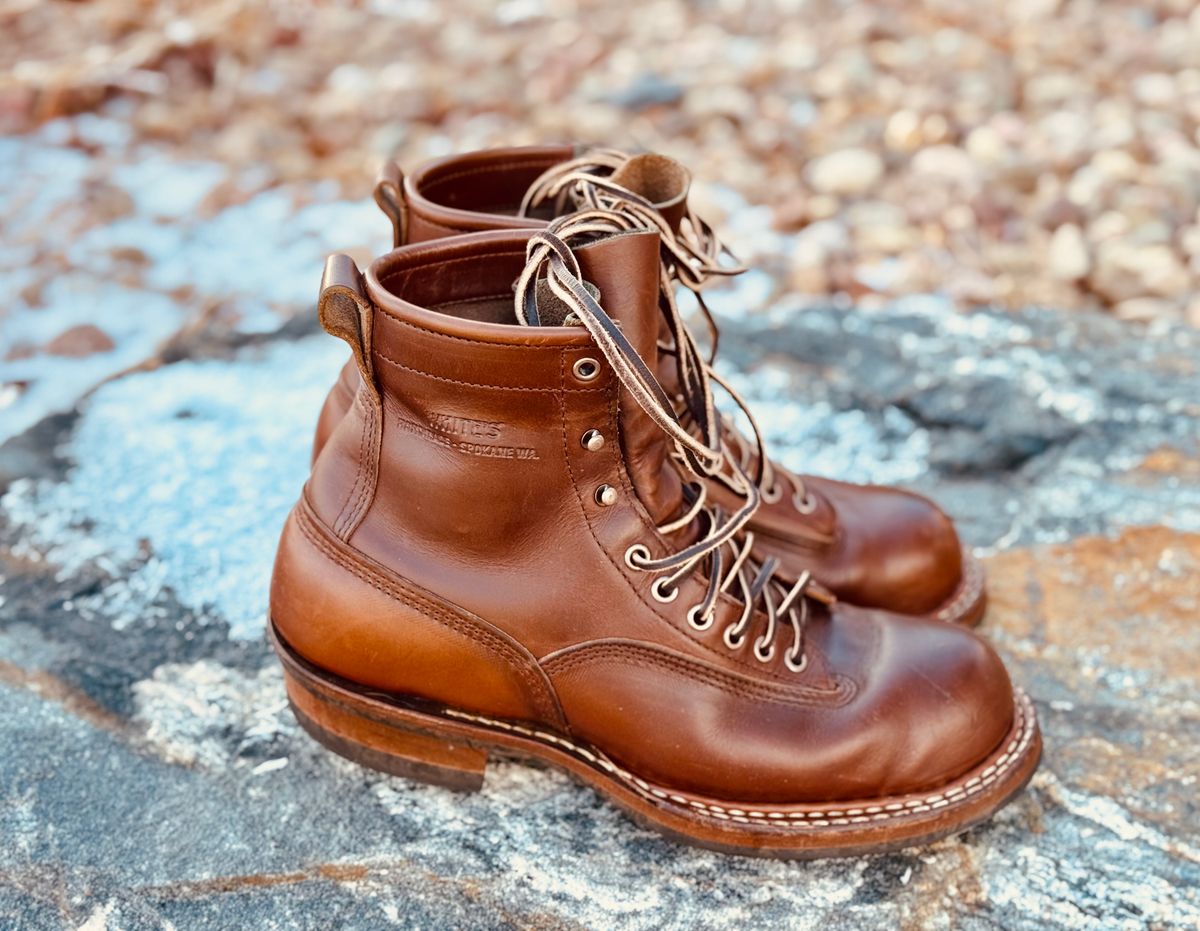 Photo by EliCashsWildcat on January 5, 2025 of the White's 350 Cutter in Horween British Tan Chromexcel.