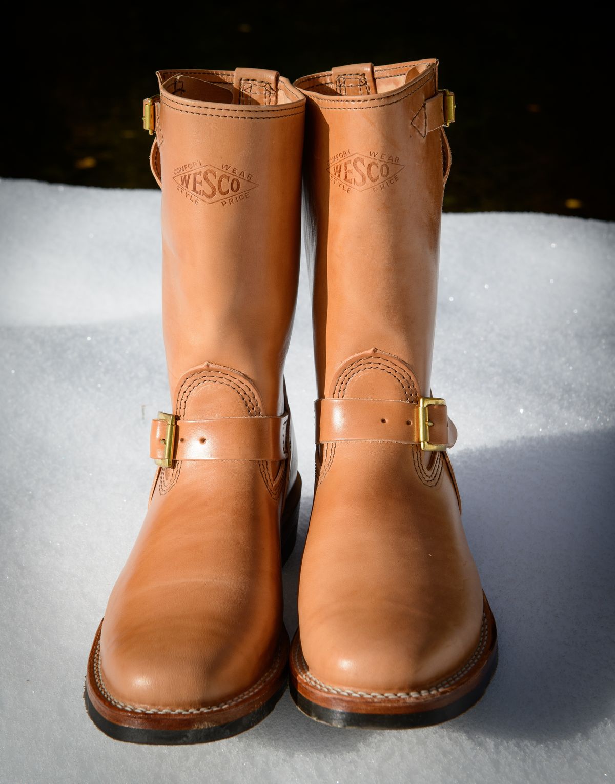 Photo by kungfubeach on November 1, 2025 of the Wesco Mister Lou in Maryam Natural Horsebutt.