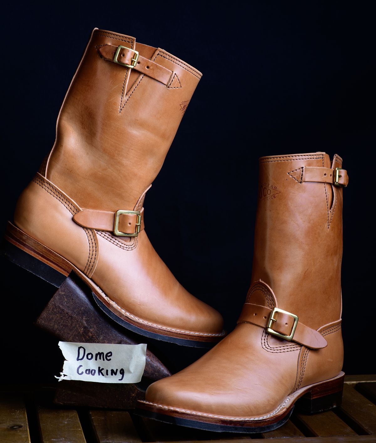 Photo by kungfubeach on November 1, 2025 of the Wesco Mister Lou in Maryam Natural Horsebutt.