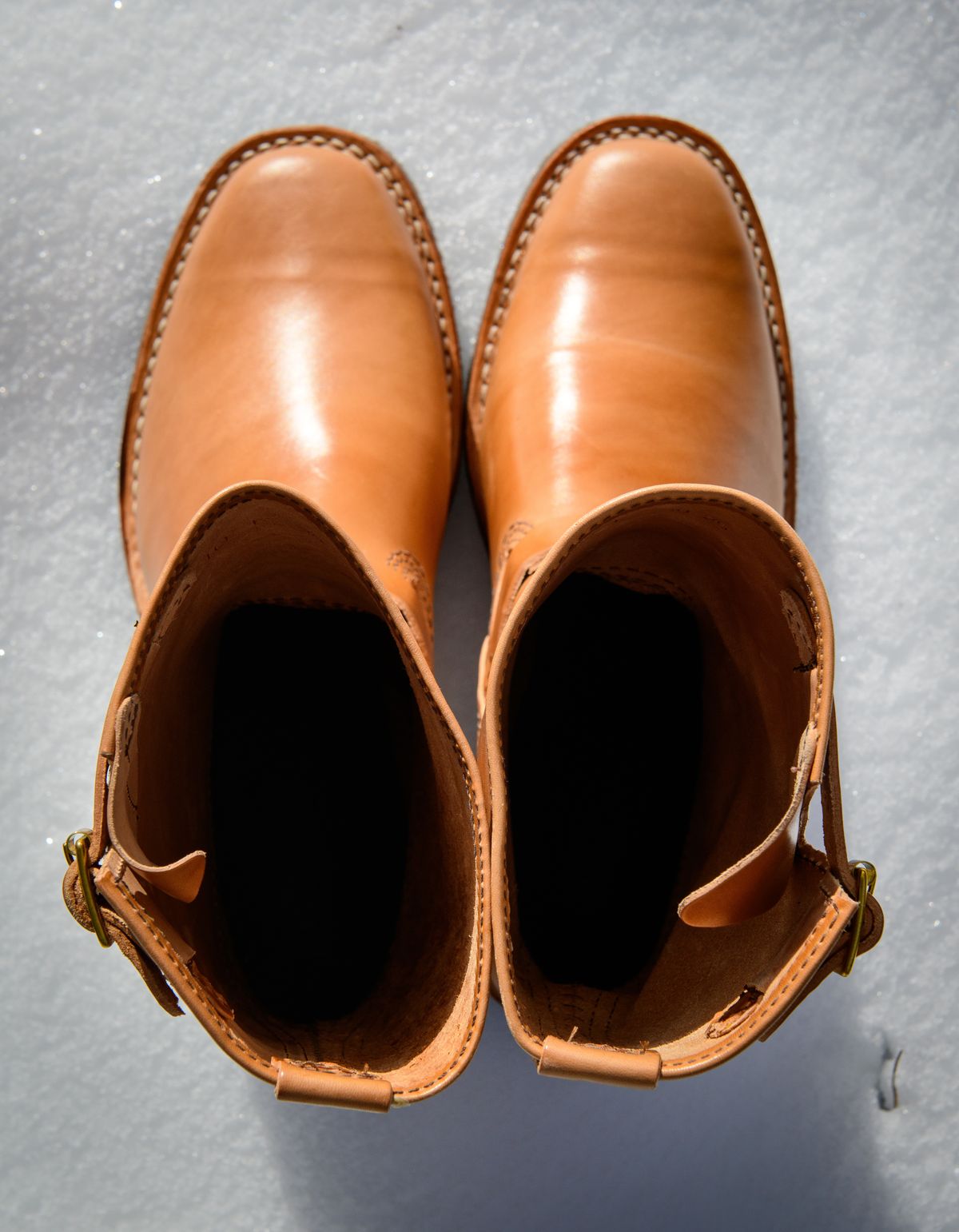 Photo by kungfubeach on November 1, 2025 of the Wesco Mister Lou in Maryam Natural Horsebutt.