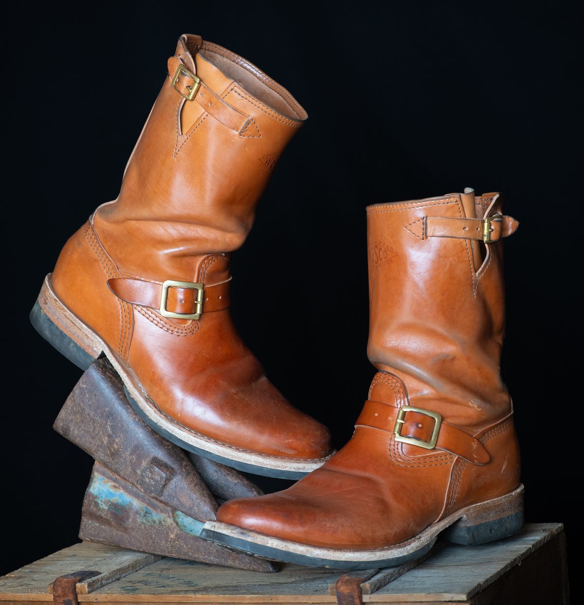 Photo by kungfubeach on February 15, 2026 of the Wesco Mister Lou in Maryam Natural Horsebutt.