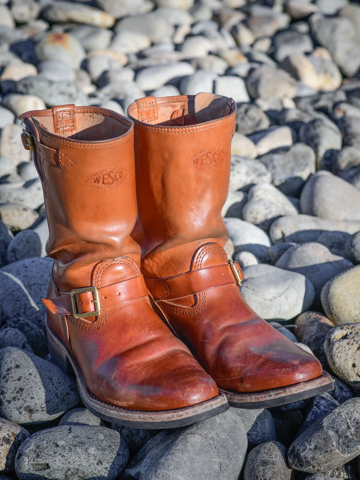 Photo by kungfubeach on March 4, 2026 of the Wesco Mister Lou in Maryam Natural Horsebutt.