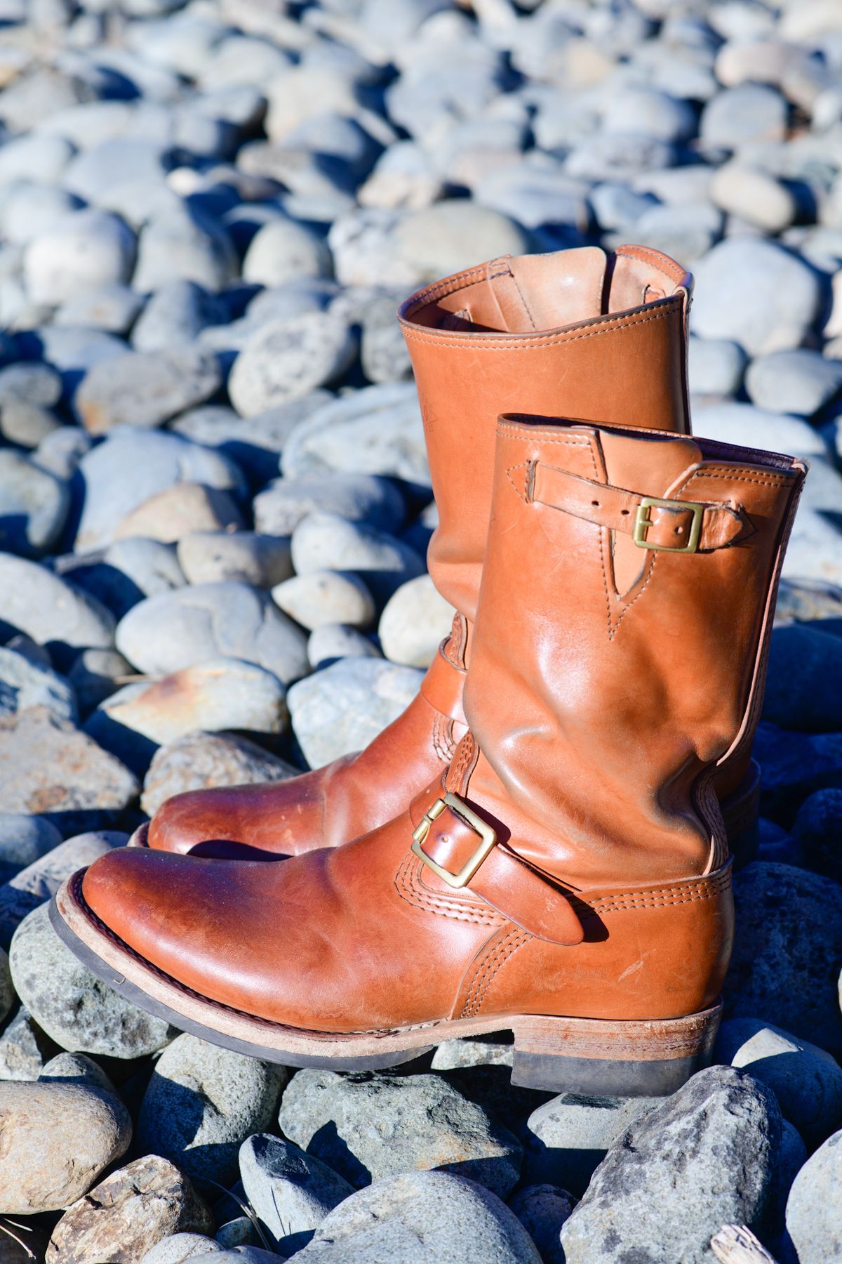 Photo by kungfubeach on March 4, 2026 of the Wesco Mister Lou in Maryam Natural Horsebutt.