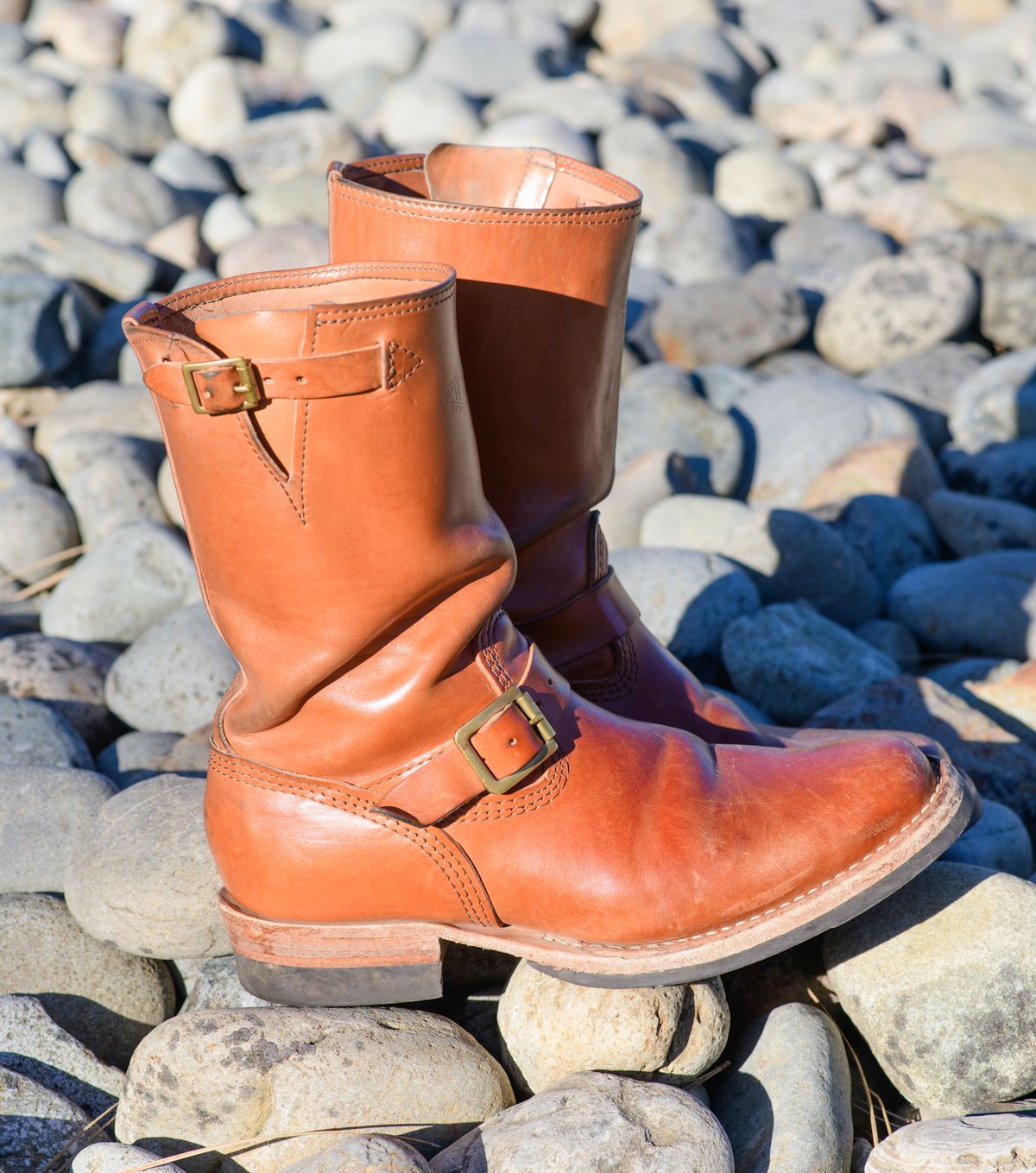 Photo by kungfubeach on March 4, 2026 of the Wesco Mister Lou in Maryam Natural Horsebutt.