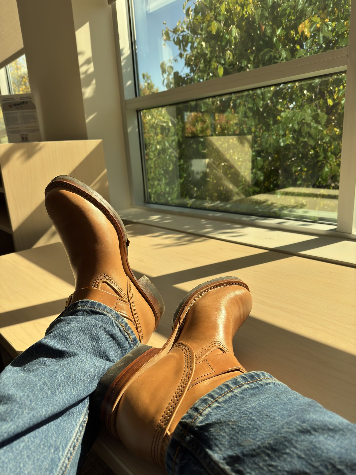 Photo by kungfubeach on November 2, 2025 of the Wesco Mister Lou in Maryam Natural Horsebutt.