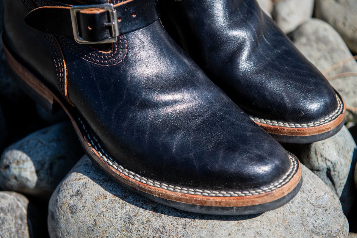 Photo by kungfubeach on September 20, 2025 of the Wesco Mister Lou in Maryam Black Horsehide.