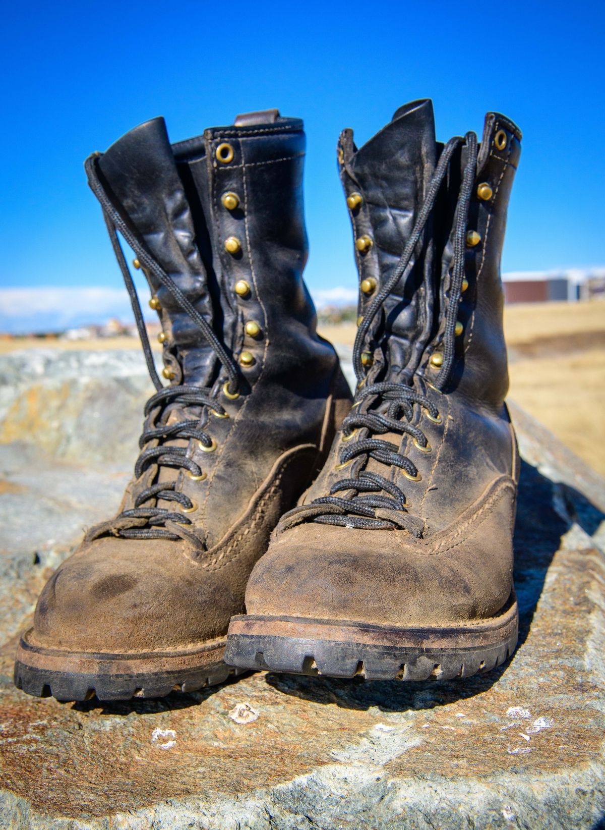 Photo by kungfubeach on October 11, 2025 of the Wesco Firestormer in Seidel Black Tie Domain & Seidel Charcoal Roughout.