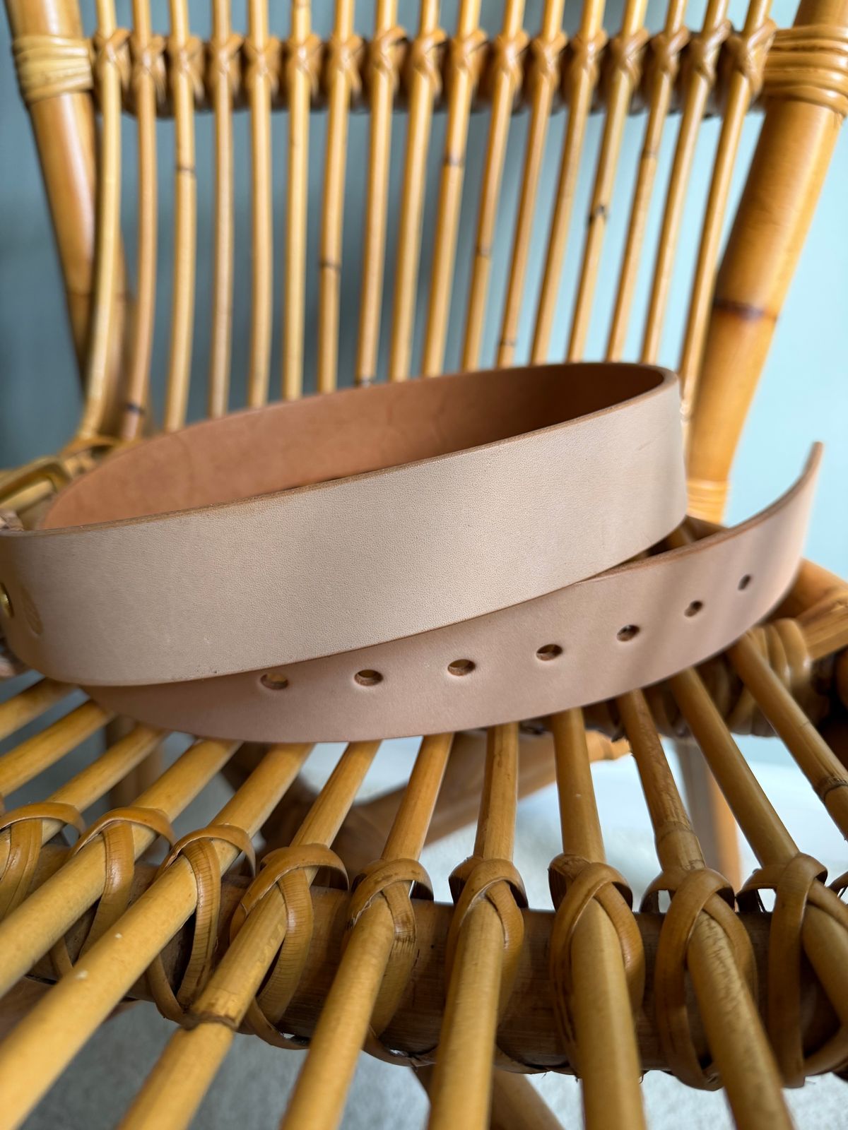 Photo by jaredbrewer on October 3, 2025 of the M and W Leather The Neuse in Natural Bridle.