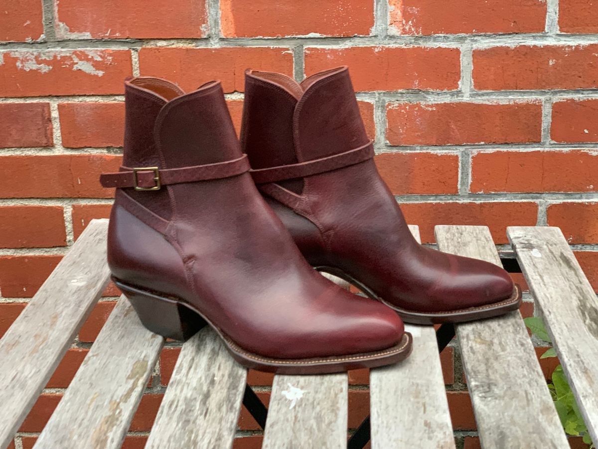 Photo by floraknightbootmaker on November 1, 2025 of the Flora Knight Cowboy Jodhpur in Tasman Leathers Of New Zealand.