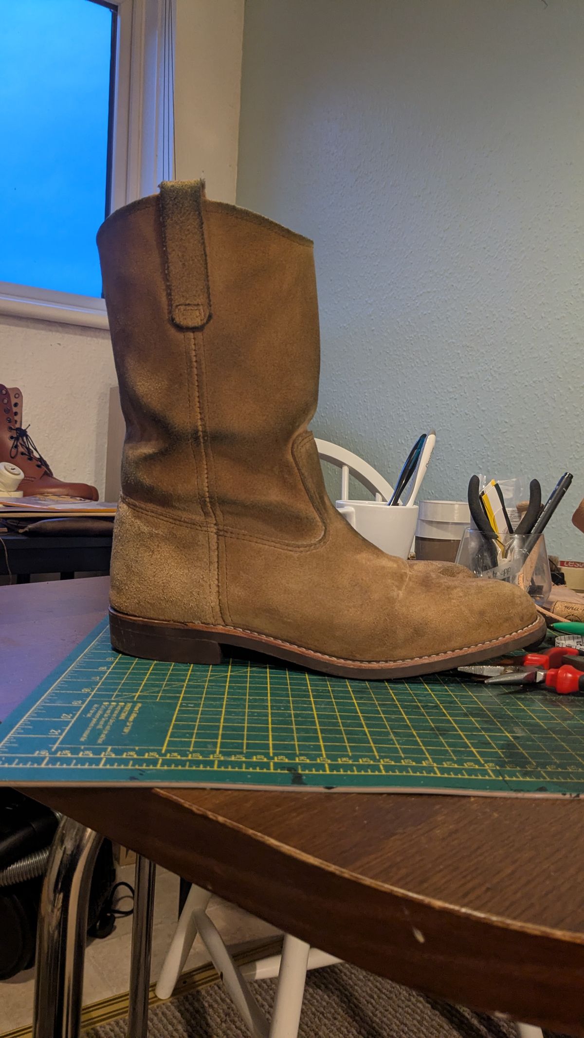 Photo by swoob on November 1, 2025 of the Red Wing Pecos in S.B. Foot Hawthorne Muleskinner.