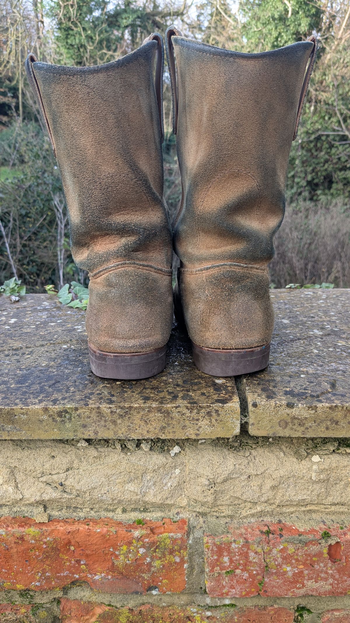 Photo by swoob on January 1, 2026 of the Red Wing Pecos in S.B. Foot Hawthorne Muleskinner.