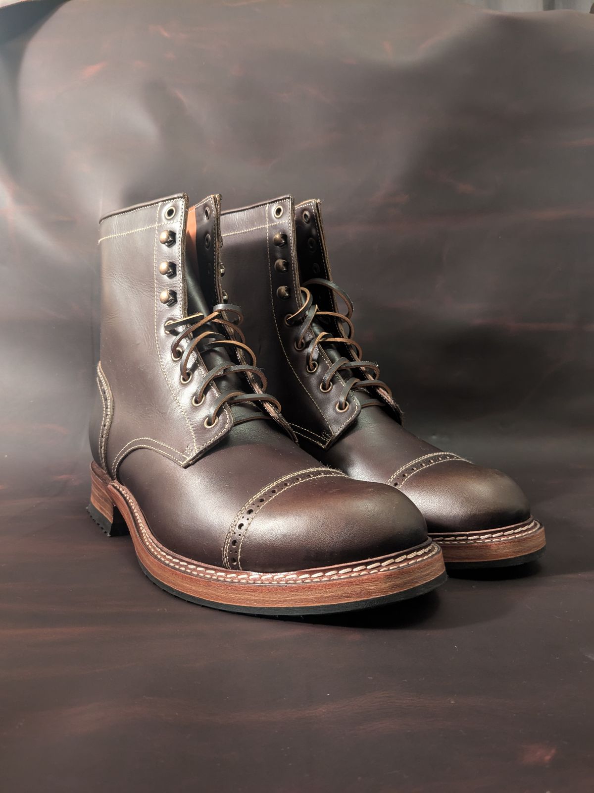 Photo by swoob on September 18, 2024 of the Bright Shoemakers Combat Boot in Olive Oil Veg Tan.