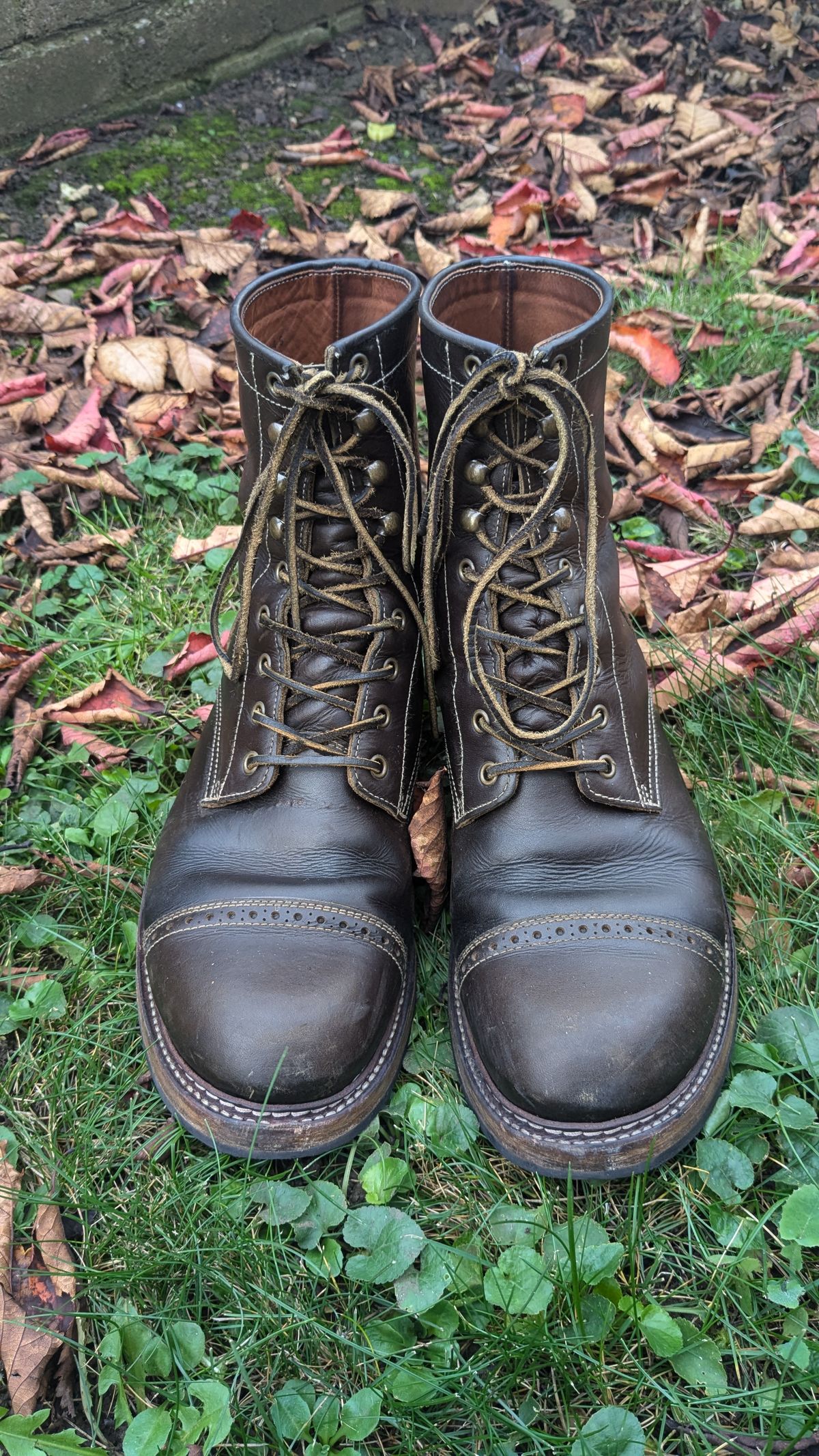 Photo by swoob on November 1, 2024 of the Bright Shoemakers Combat Boot in Olive Oil Veg Tan.