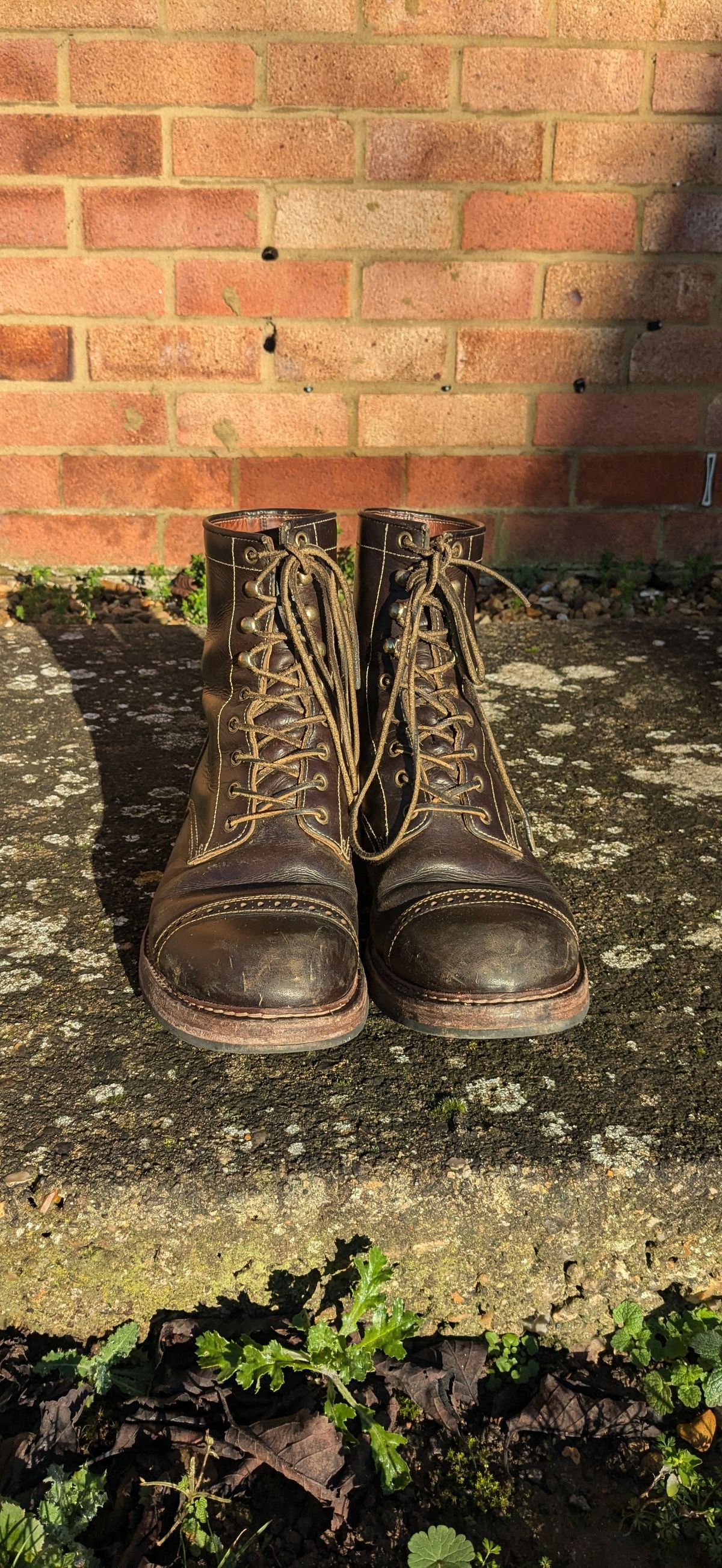 Photo by swoob on January 2, 2025 of the Bright Shoemakers Combat Boot in Olive Oil Veg Tan.