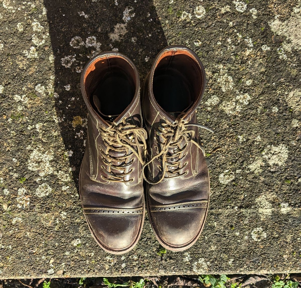 Photo by swoob on January 2, 2025 of the Bright Shoemakers Combat Boot in Olive Oil Veg Tan.