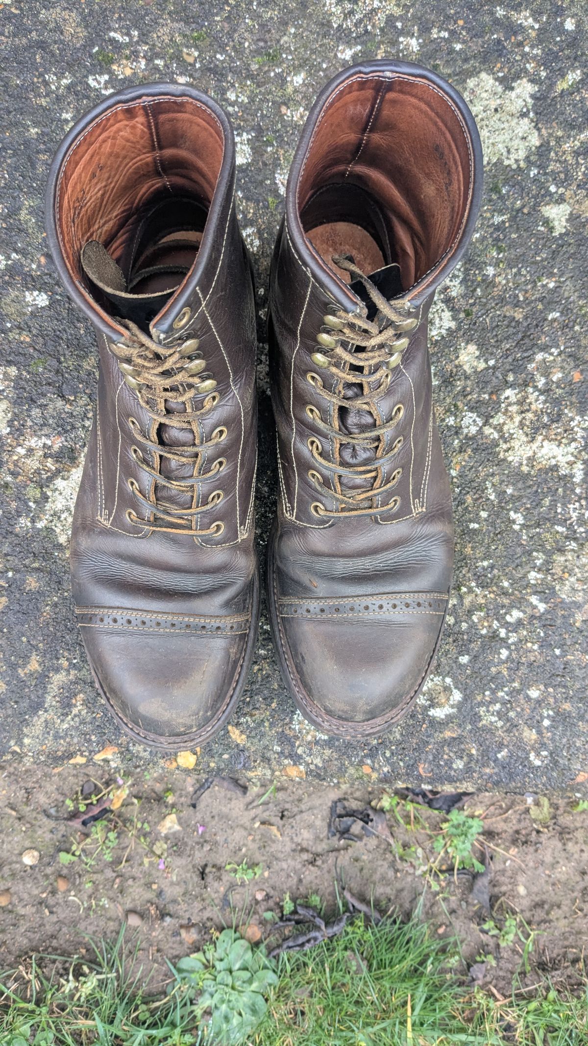 Photo by swoob on February 1, 2025 of the Bright Shoemakers Combat Boot in Olive Oil Veg Tan.
