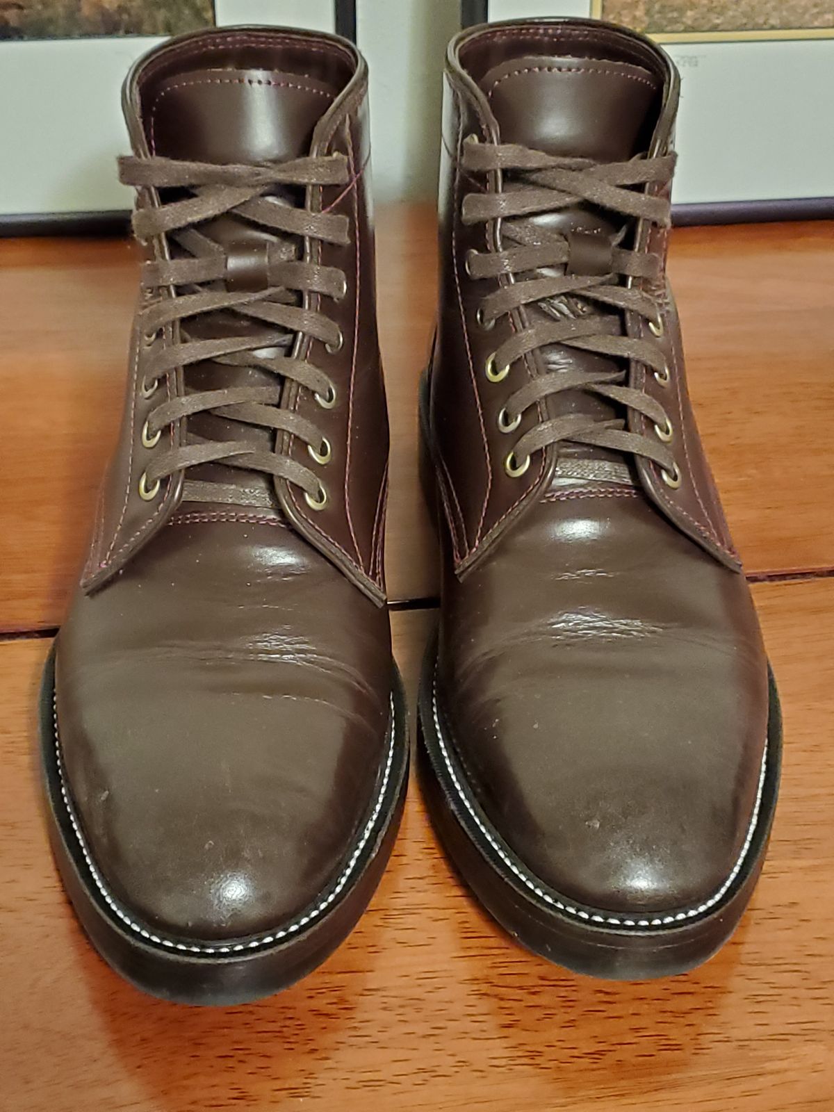 Photo by MDM on December 6, 2024 of the Txture Txture / Pacific boots in Red Wine Pull Up (local).