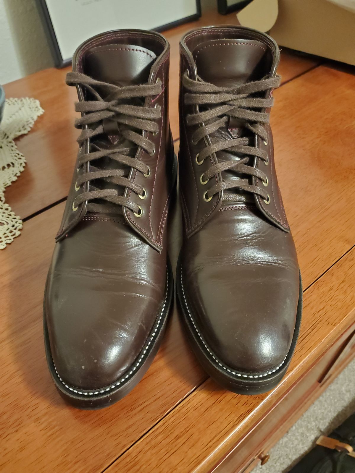 Photo by MDM on March 6, 2025 of the Txture Txture / Pacific boots in Red Wine Pull Up (local).
