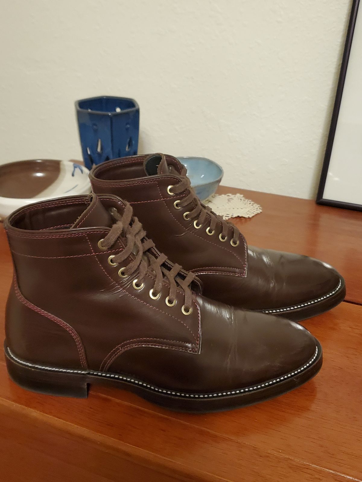 Photo by MDM on March 6, 2025 of the Txture Txture / Pacific boots in Red Wine Pull Up (local).