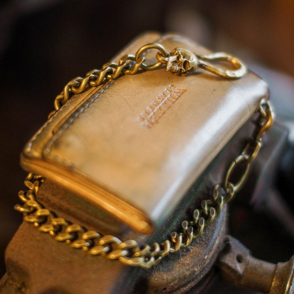 Photo by BiengerZ on January 3, 2026 of the Willie's Handmade Boots Willie's Leathers Lone Rider Wallet in Vegetable-tanned leather Natural.