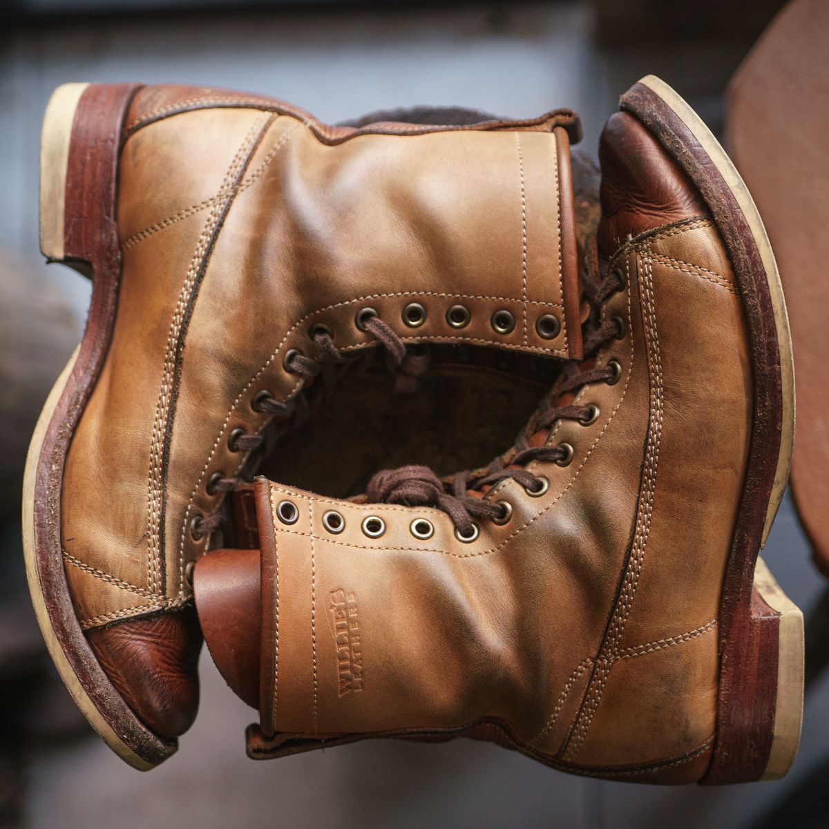 Photo by BiengerZ on March 4, 2025 of the Willie's Handmade Boots Monkey Boot in Horween Natural Latigo & Latigo GBS – Light Natural.