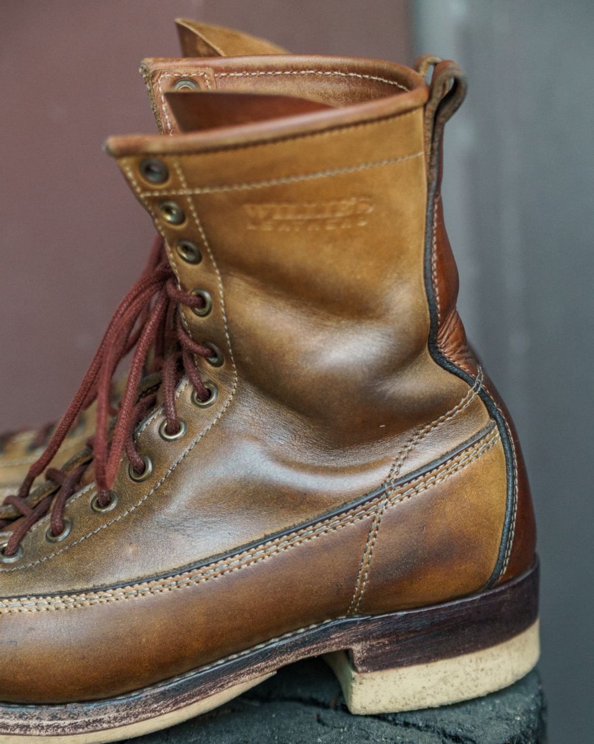 Photo by BiengerZ on February 2, 2026 of the Willie's Handmade Boots Monkey Boot in Horween Natural Latigo & Latigo GBS – Light Natural.