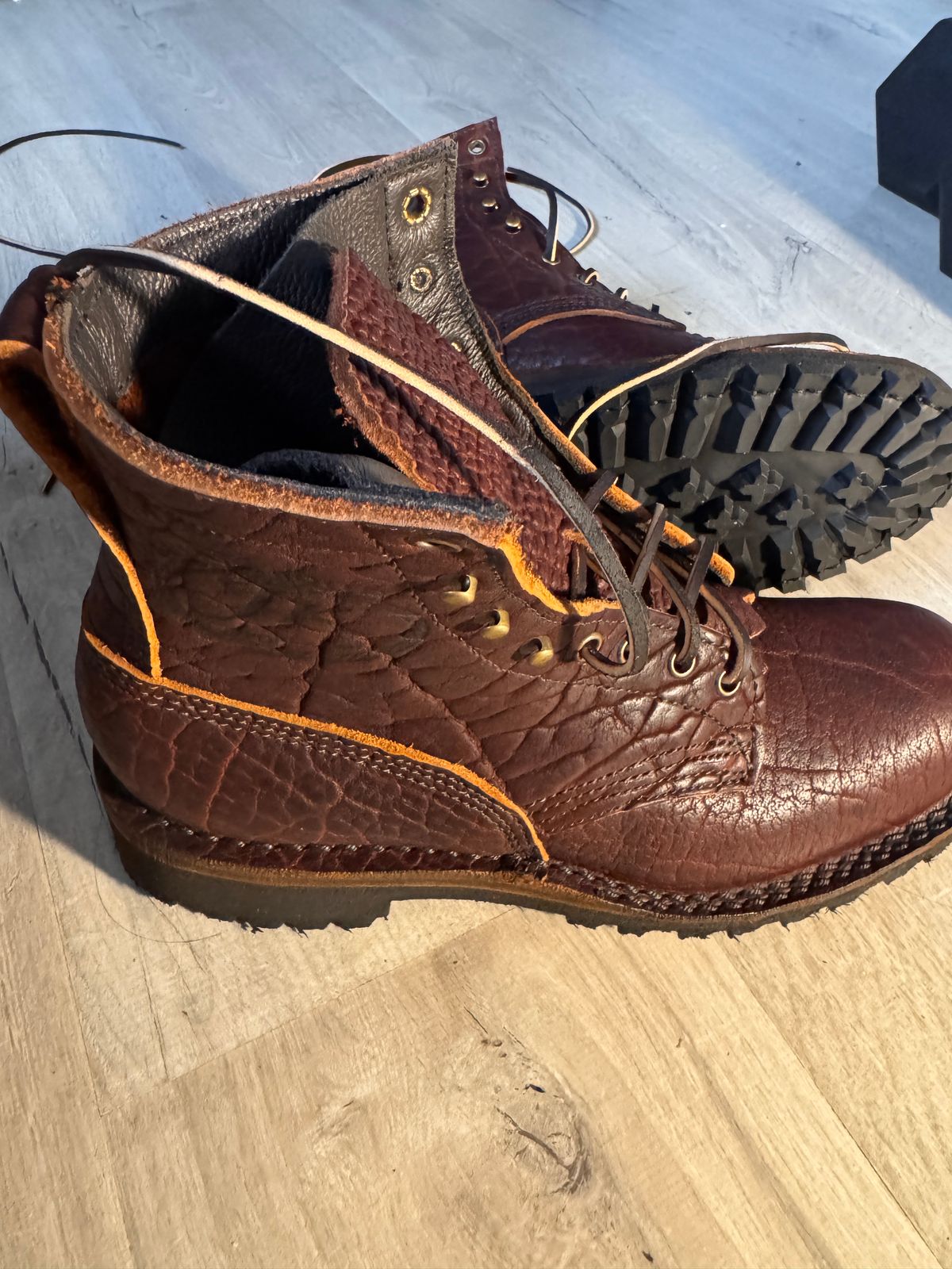 Photo by theberries on December 24, 2025 of the JK Boots O.T. in Bison Smooth.