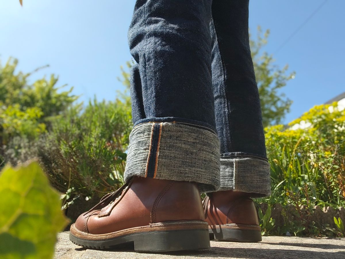 Photo by AdamReynolds on April 24, 2026 of the Jim Green Numzaan in Walnut Veg Tan.