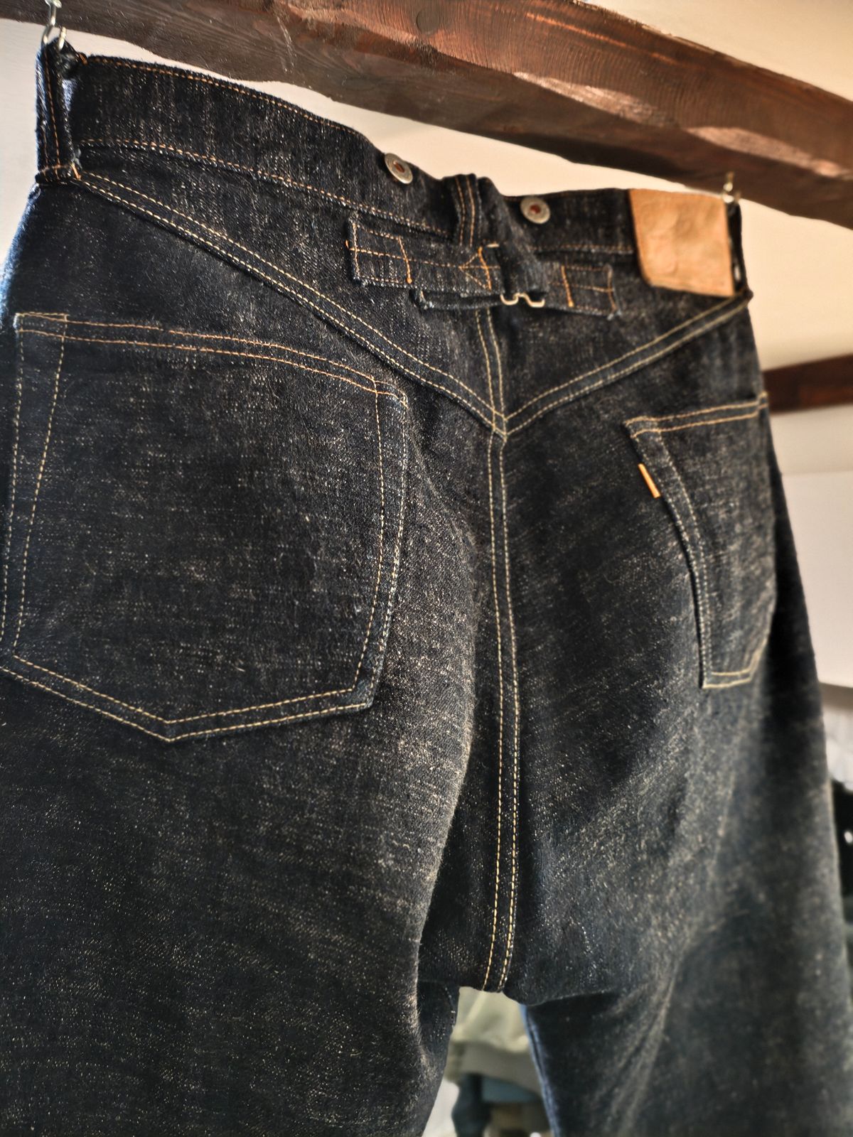 Photo by AdamReynolds on April 20, 2026 of the Graph Zero Heritage Straight Slub Yarn in 15oz Slub Yarn Denim.