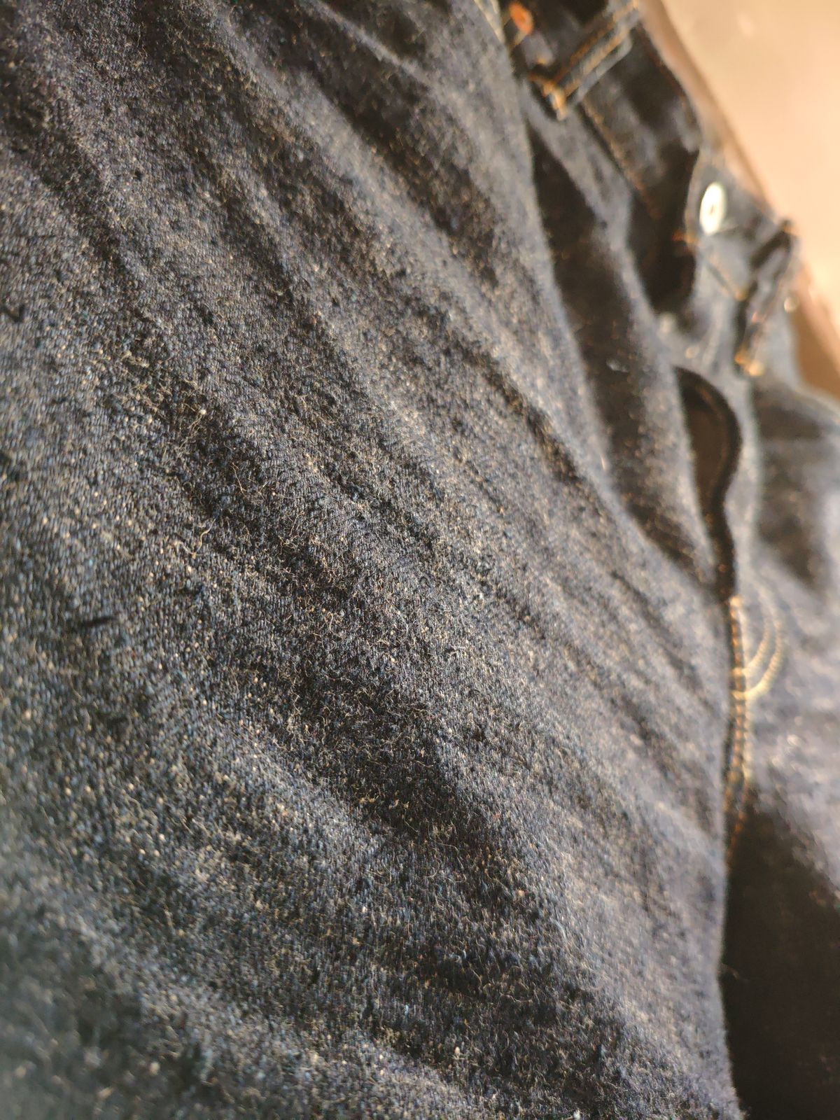 Photo by AdamReynolds on April 20, 2026 of the Graph Zero Heritage Straight Slub Yarn in 15oz Slub Yarn Denim.