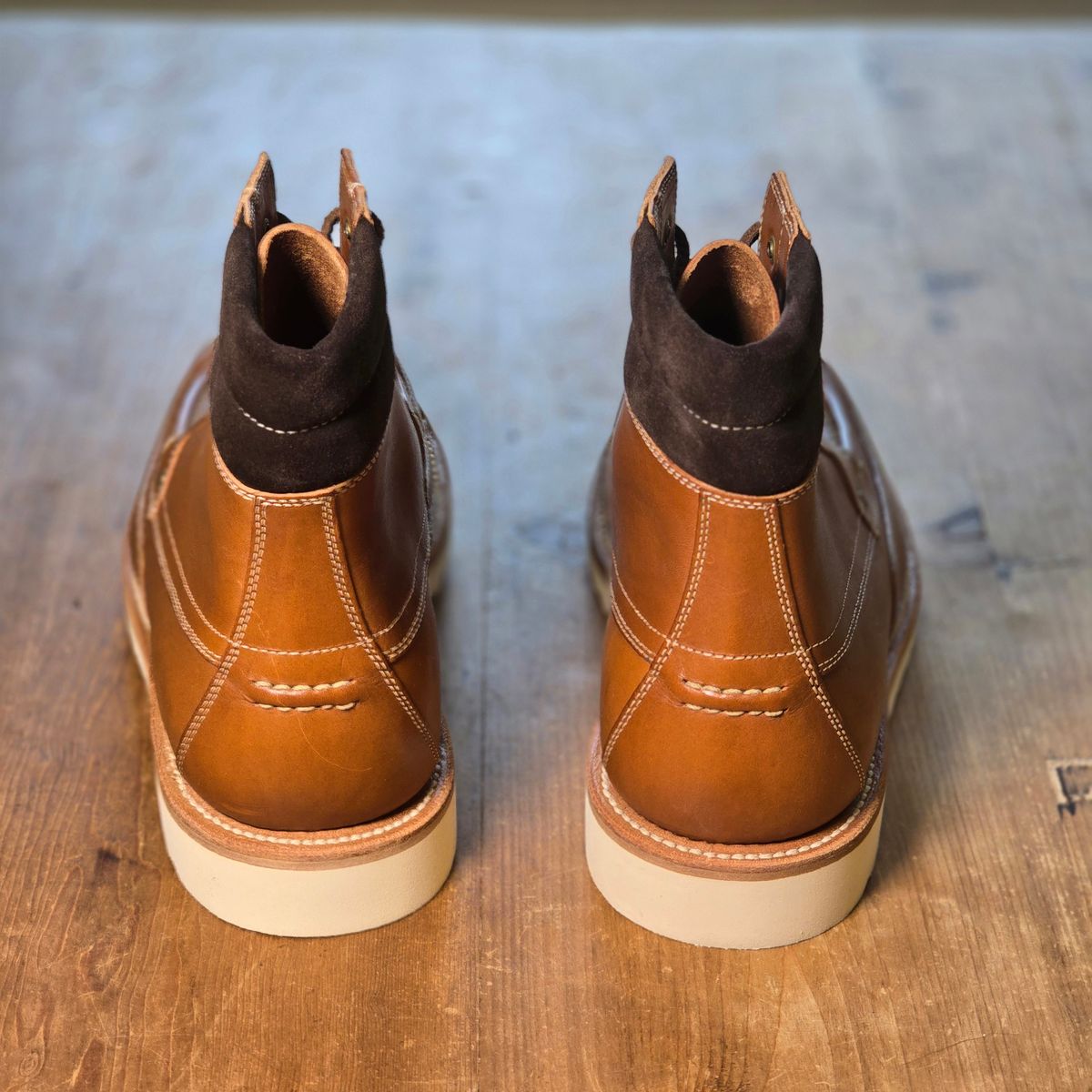 Photo by Indigo_Fade_Journal on October 1, 2025 of the Grant Stone Field Boot in Badalassi Carlo Saddle Tan Minerva.