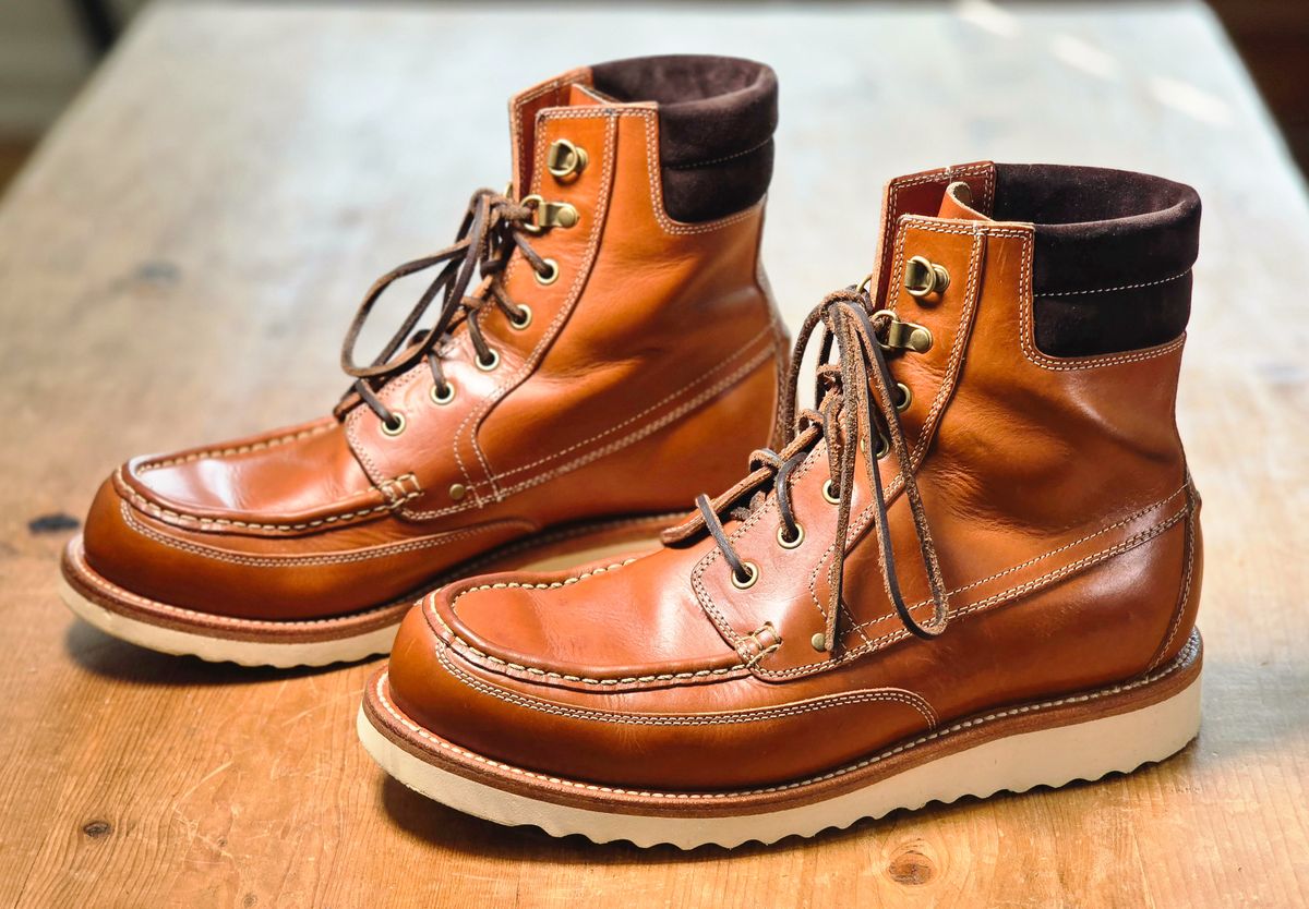 Photo by Indigo_Fade_Journal on November 5, 2025 of the Grant Stone Field Boot in Badalassi Carlo Saddle Tan Minerva.